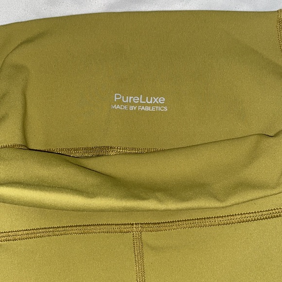 Fabletics Matching Set - Picture 4 of 4